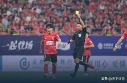 包含武磊五连胜继续领跑积分榜，海港主帅陷下课危机！的词条
